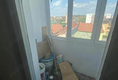 Apartament cu 2 camere semidecomandat în 14 Mai - 5