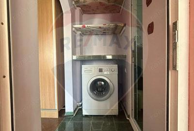 De vanzare apartament 3 camere, MB 20 Slobozia IL - 12