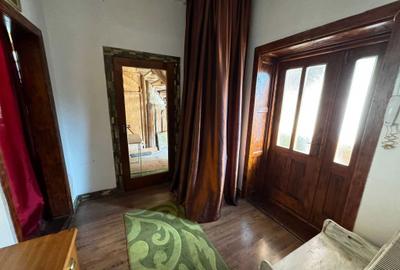 Casă cu 3 camere cu Teren 50 Mp în Central - 7