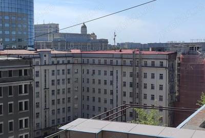 Apartament cu 2 camere semidecomandat în Universitate