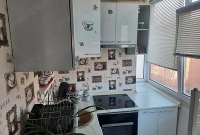 Apartament cu 3 camere semidecomandat în Sud - 1