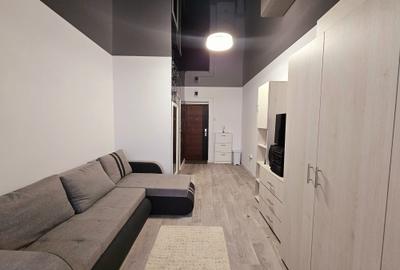 Garsoniera cu grup sanitar propriu, zona Port, renovata, mobilata, libera ! - 2