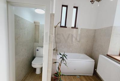 Casă individuală cu 4 camere cu Canalizare în Polonă - 5