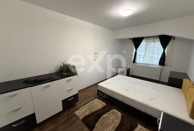 Penthouse cu 4 camere decomandat, mobilat în Breazu - 3