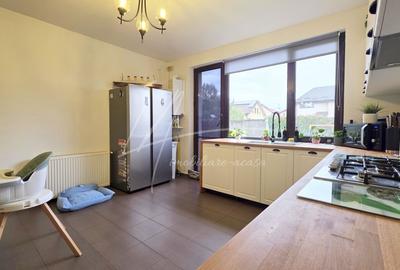 Stil, confort si liniste – casa perfecta pentru familia ta - 34