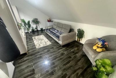 Casă individuală cu 6 camere cu Canalizare în Central - 17