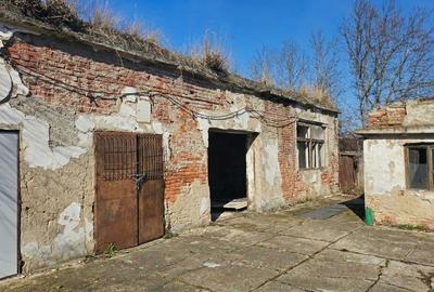 Spațiu comercial, de 339 mp, în Central - 6
