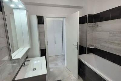 Apartament cu 3 camere în Central - 2