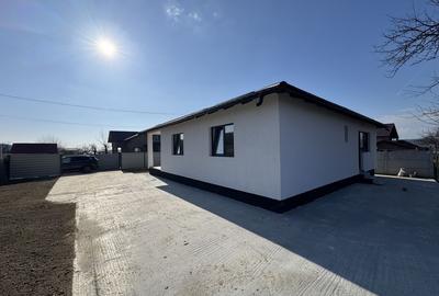 Casă cu 3 camere în Central - 2