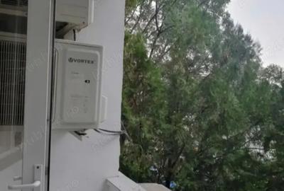 Apartament cu 3 camere decomandat în Central - 1