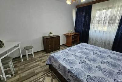 Garsoniera in One?ti, zona de jos, etaj 3 4. - 1