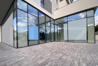 Spatiu cu vad comercial, alimentatie publica, 415 mp finisat - 2