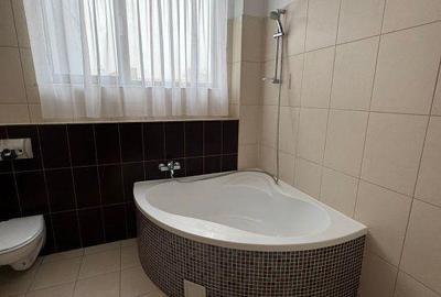 Apartament cu 4 camere semidecomandat, mobilat în Ultracentral - 1