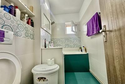 Apartament luminos cu 3 camere, decomandat, aproape de scoli - 165.000 EUR - 11