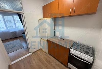 Garsonieră semidecomandată în Tractorul - 5