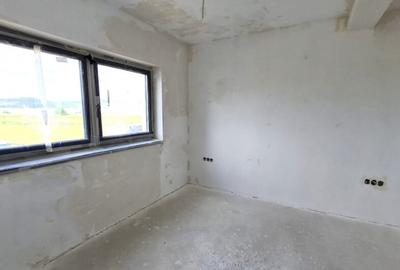 Casă cu 4 camere cu Teren 260 Mp în Central - 7