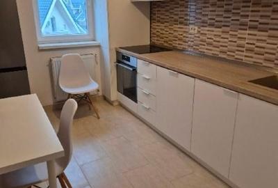 Apartament cu 2 camere decomandat, mobilat în Central - 12