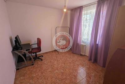 Delfinului | 3 camere | 67mp | Decomandat | B12308 - 3