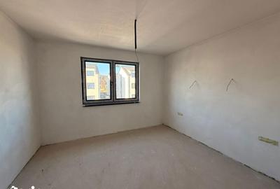 Casă cu 4 camere cu Canalizare în Sânpetru - 10