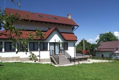 Afacere la cheie! Vilă 7 camere lângă Castelul Bran-Predeluț