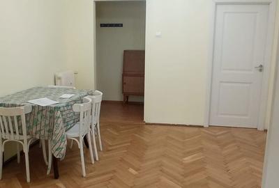 Apartament cu 3 camere decomandat în Banca Națională - 2