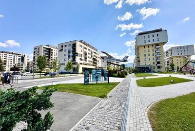 Apartament cu 2 camere semidecomandat, mobilat în Tractorul