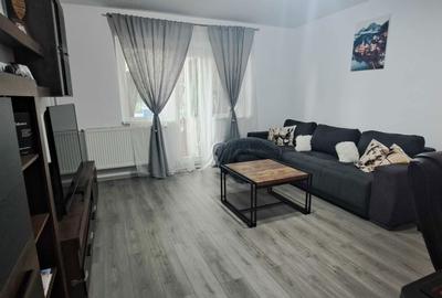 Apartament cu 3 camere decomandat în Centura - 1