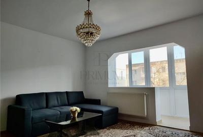 Apartament cu 4 camere decomandat, mobilat în Girocului