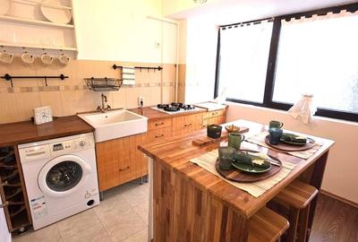 De vanzare 2 camere in Berceni - 10 min metrou Aparatori, str Moldovita - 7