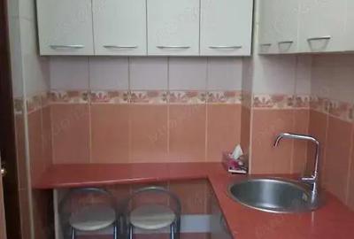 Garsonieră semidecomandată în Basarabia