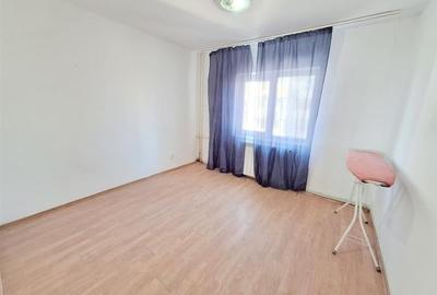 Apartament 3 camere decomandat, zona Nord - 7