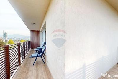Apartament cu 3 camere decomandat în 13 Decembrie - 12
