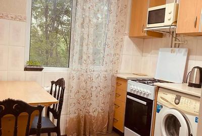 De inchiriat apartament cu o camera in zona Circumvalatiunii - 1