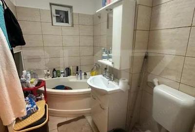 Apartament 3 camere, 64.27 mp, zona Parculet Rovine - 1