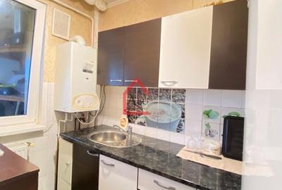 Apartament cu o cameră, Tătărași, bloc de apartamente - 3