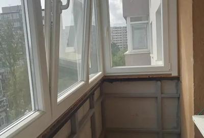 Apartament cu 3 camere decomandat în Apusului - 7