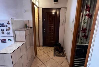 Garsonieră decomandată, mobilată în Dristor - 6