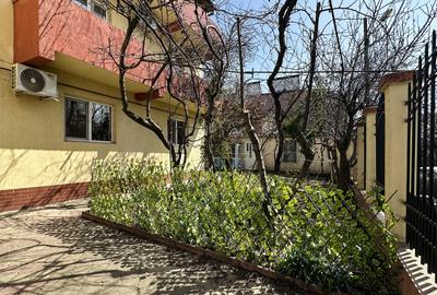 Pensiune cu 16 camere in Eforie Nord, ideal investitie! - 3