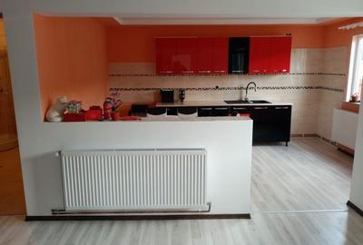 Casă cu 3 camere în Recea - 5