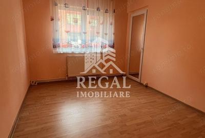 Apartament 4 camere de vanzare Micro 5 | Etaj 1 | 80 mp - 9