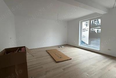 Apartament cu 4 camere decomandat în Buziașului - 4