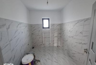 Casă cu 4 camere cu Teren 380 Mp în Hemeiuș - 6