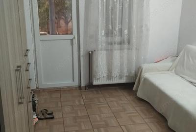 Casă cu 4 camere cu Teren 740 Mp în Pișchia - 9