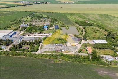 Ferma piscicola cu lacuri si teren intravilan 33 ha