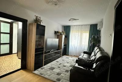 Apartament cu 4 camere decomandat în Central - 4