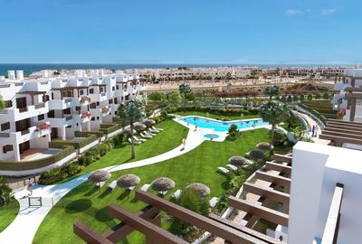 Apartament cu 2 camere decomandat în Almeria - 2