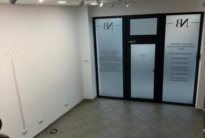 Spațiu comercial, de 50 mp, în Mazepa 1 - 2