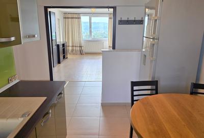Apartament cu 3 camere decomandat în 22 Decembrie - 3