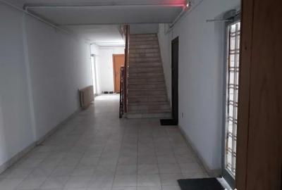 Garsonieră decomandată în Basarab - 2