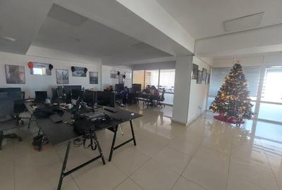 Centru - Bd. Mamaia , spatiu IDEAL BIROURI in cladire reprezentativa , 240 mp. - 12